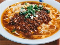 -兵哥豌豆面(雅颂居店)