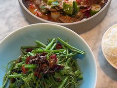 -雀蓝川菜(奥体广场店)