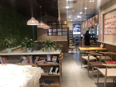 大堂-嘉和一品粥(山水店)