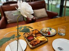 -桉树林A coffee 森林餐厅(三圣乡店)