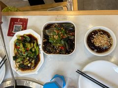 -鲁员外地锅鸡地锅鱼(古墩路店)