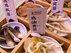 -阿婆情腊排骨火锅(金虹路店)