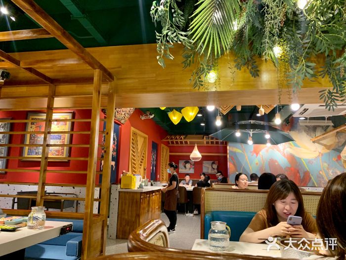 小街猪手(团结湖店)大堂图片