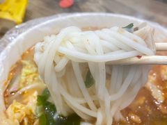 -二钢串叔麻辣烫(华龙大厦店)