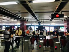 -飞翔公园(地铁站)