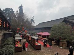 -峨眉山报国寺