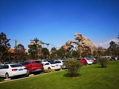 -七彩云南欢乐世界