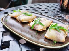 西班牙风味火腿鸡肉奶油春卷-BROWNSTONE布朗石西班牙餐厅(富城店)