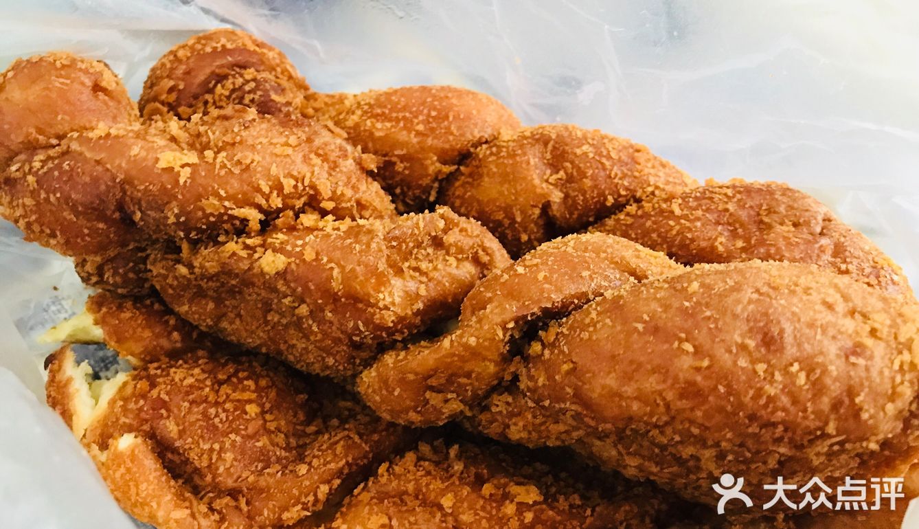 超人气网购零食—红遍全网的酸奶大麻花