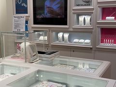 -Pandora潘多拉珠宝(宝山万达广场店)