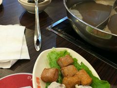 -呷哺呷哺(普陀乐购真北店)