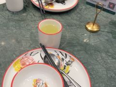 -新白鹿餐厅(湖滨银泰IN77C区店)