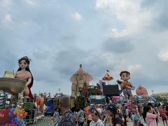 -皇家田广场(อนุสาวรีย์ทหารอาสา)