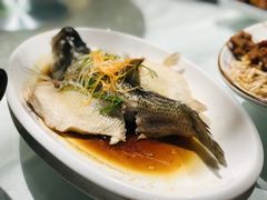 清蒸鲈鱼-屋顶花园餐厅(步行街老地王大厦店)