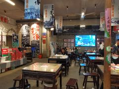 大堂-阿财老铺·老蚌埠龙虾城(华夏总店)