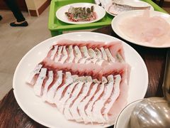 脆皖鱼腩-正能量脆肉鲩火锅