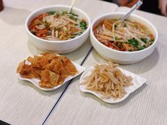 -忆螺巷螺蛳粉(步行街小巷店)