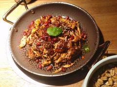 手撕扁担鸡-吃饭皇帝大(解放西路店)