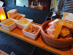-Efes Turkish & Mediterranean Cuisine 艾菲斯餐厅(陆家嘴店)