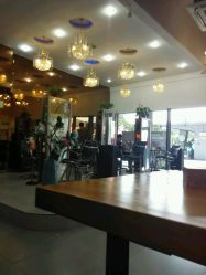 -佰亿Salon·烫染造型