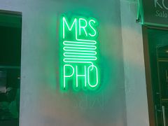 -Mrs Pho Bussorah Street(former Beach Road)