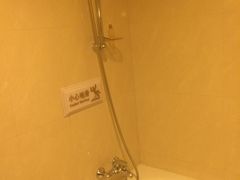 -东方海天酒店(渔人码头景区第二海水浴场店)