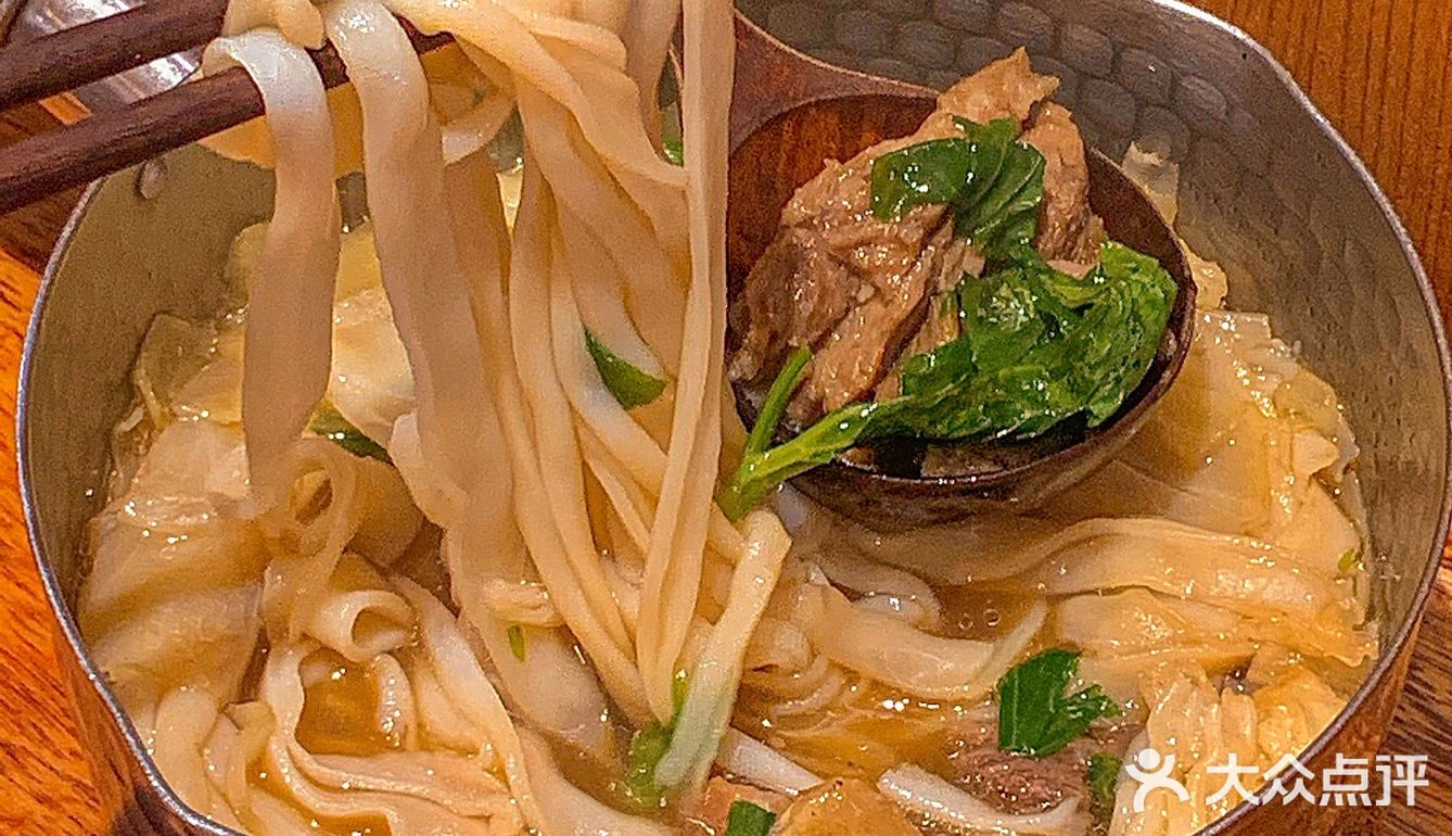 上海探店 |被这碗糯叽叽烤年糕红豆沙治愈了