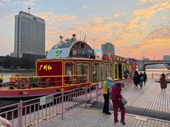 -珠江夜游西堤码头