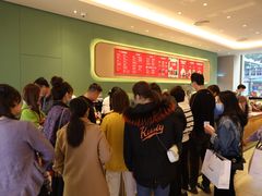 等位区-星巴克(梧州梦之岛广场店)