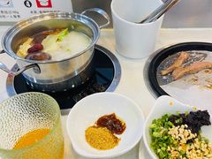 -鲸之味回转自助小火锅(钟鼎名悦店)