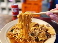 -方铲铲·成都板凳面(滨江银泰店)