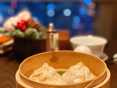 生拆蟹粉小籠包-广州柏悦酒店·悦景轩·粤菜餐厅