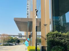 -深圳国际会展中心希尔顿酒店(前海华发冰雪世界店)