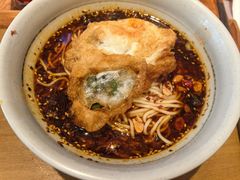 -呼啦面馆·头牌豌杂面(爱琴海店)