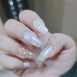 -晨·艺美甲美睫