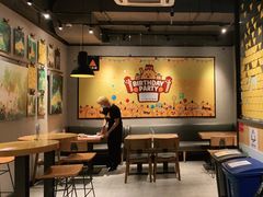 -乐凯撒披萨(东方新世界店)