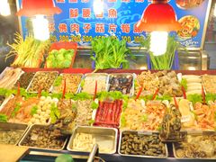 -六合夜市