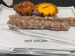 -HOT CRUSH趁热集合·现烤面包(上海环球港店)