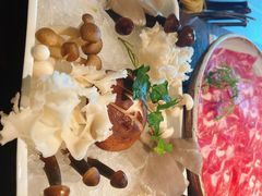 绣球菌-盡膳口福跷脚牛肉火锅(北美新天地店)