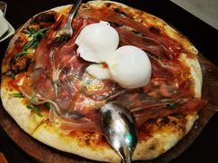 -卡佩罗意大利餐厅及酒吧Al Cappello Trattoria