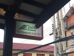 -Dash Teak House