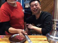 -青瓦炭韩潮烤肉(花园道店)