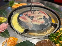 -哈哈碳都·牛肋条无限自助烤肉(宝龙店)