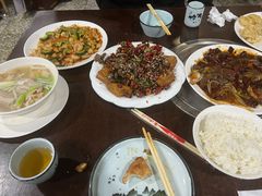 -金卯白肉罩火烧