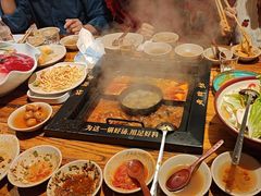 -老牌坊云南鱼豆花火锅(爱建店)