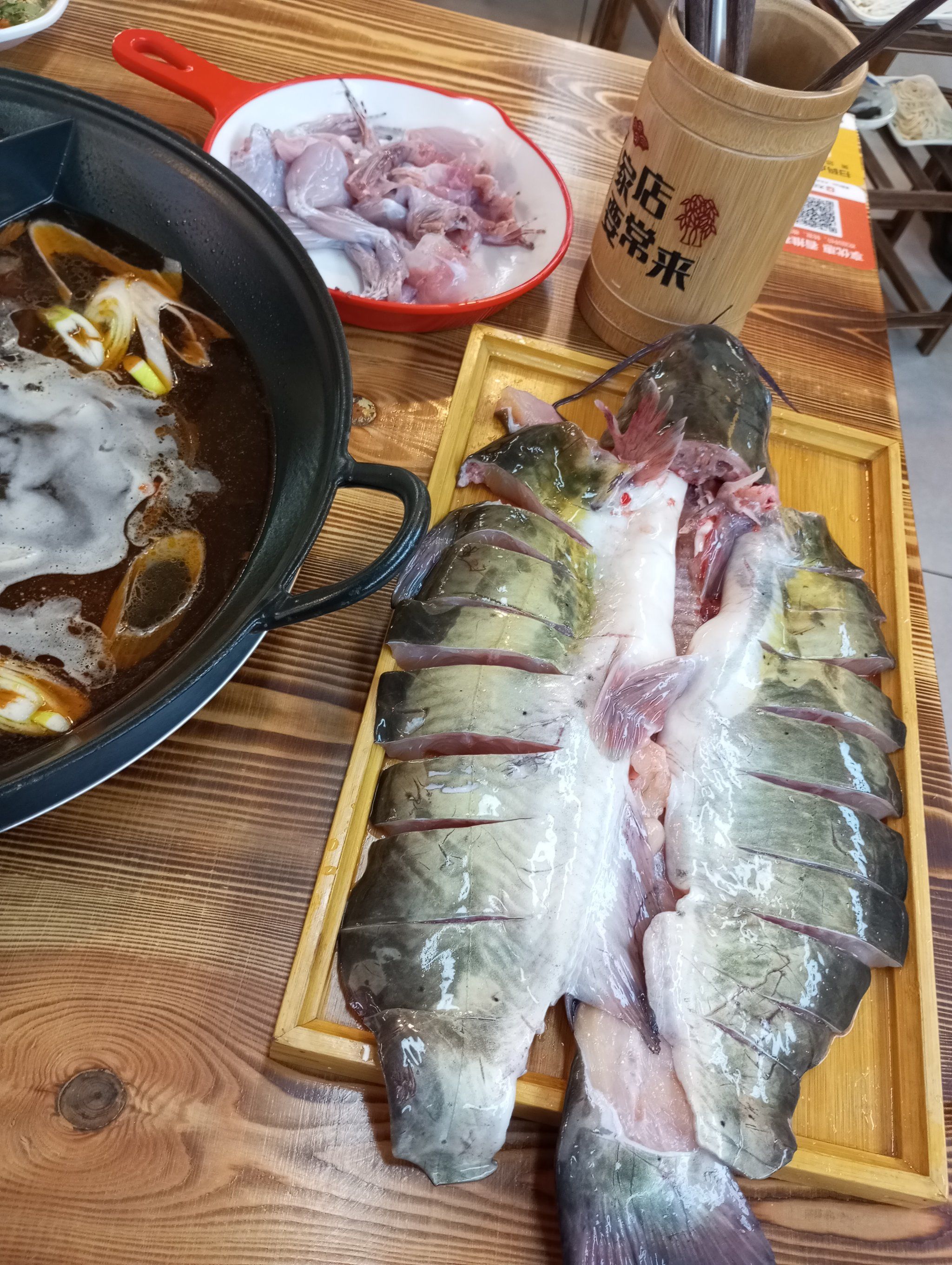 现杀三斤梭边鱼,新鲜