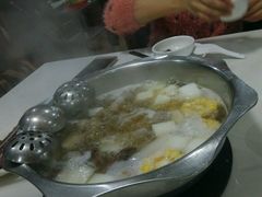 -粤潮牛肉火锅店(江南大道店)