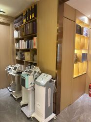 -香港倾城国际·美容美体中心