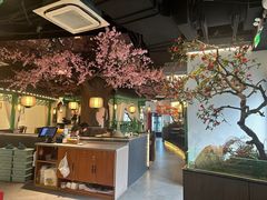 -荷塘秋月·本帮江浙菜(国权路店)