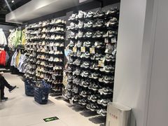 -迪卡侬(环球港店)